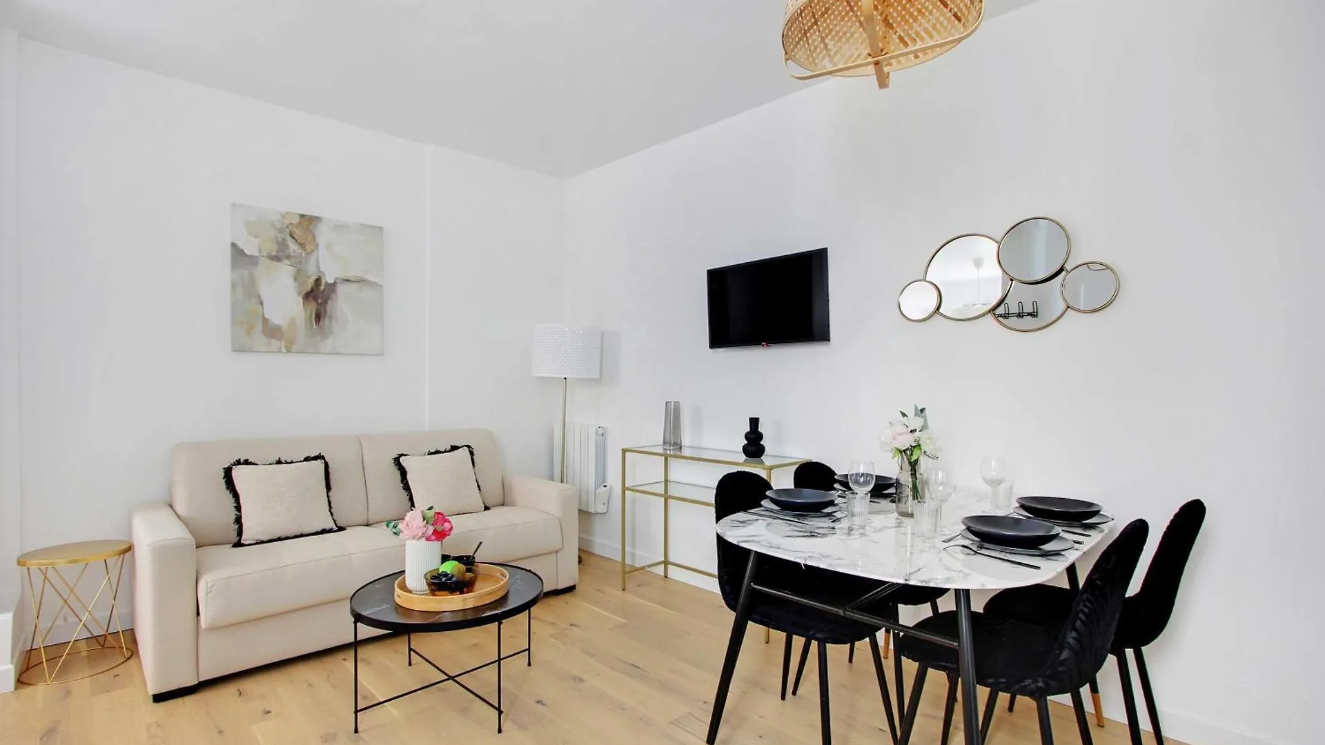 Suberb Apartment - 1Br-4P - Sacre Coeur Párizs